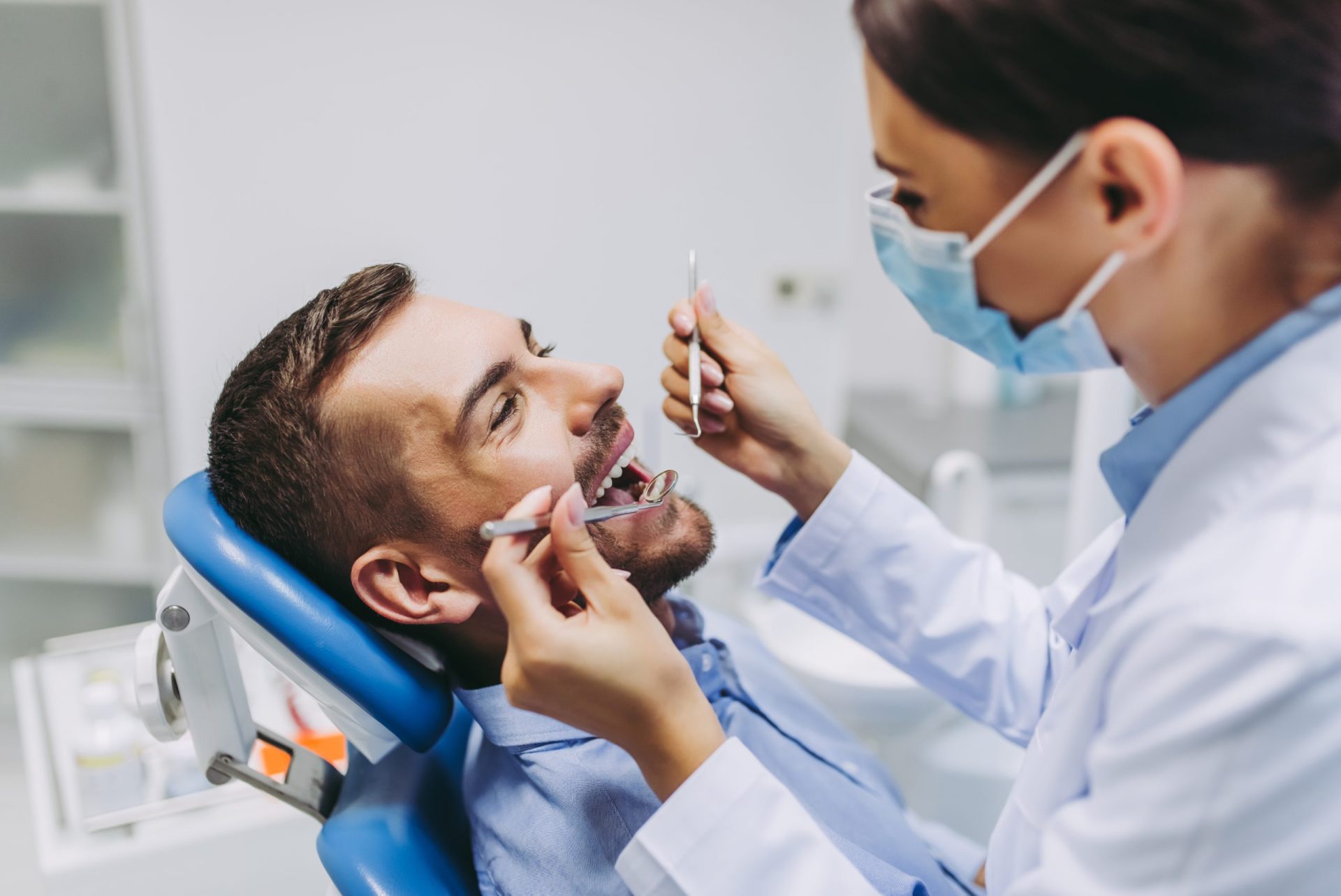 Dental Plaque: The Causes and How to Eliminate It - Scottsdale Cosmetic  Dentistry Excellence